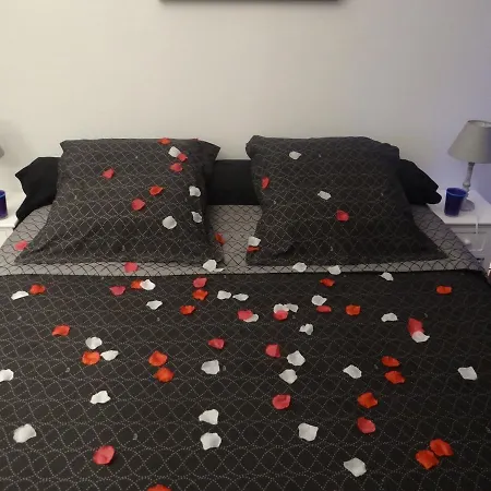 La Longere Bed & Breakfast *